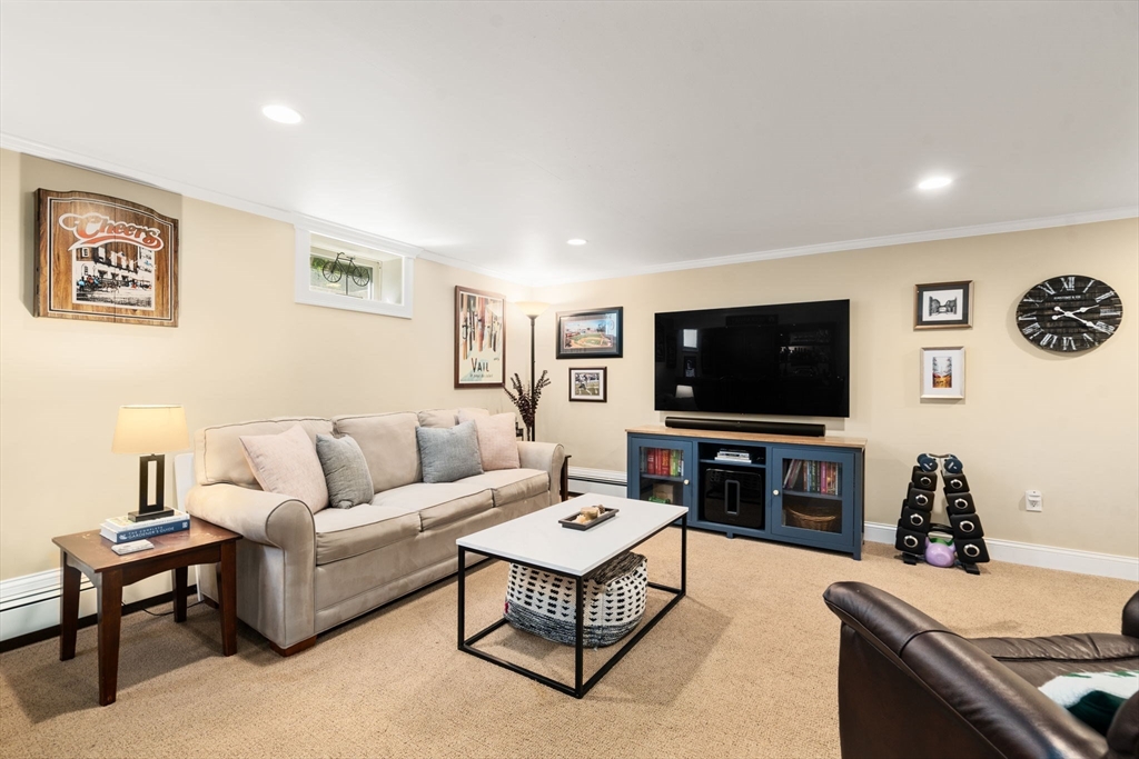 38 Park Ln