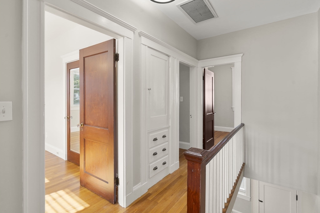60 Florence Ave # A