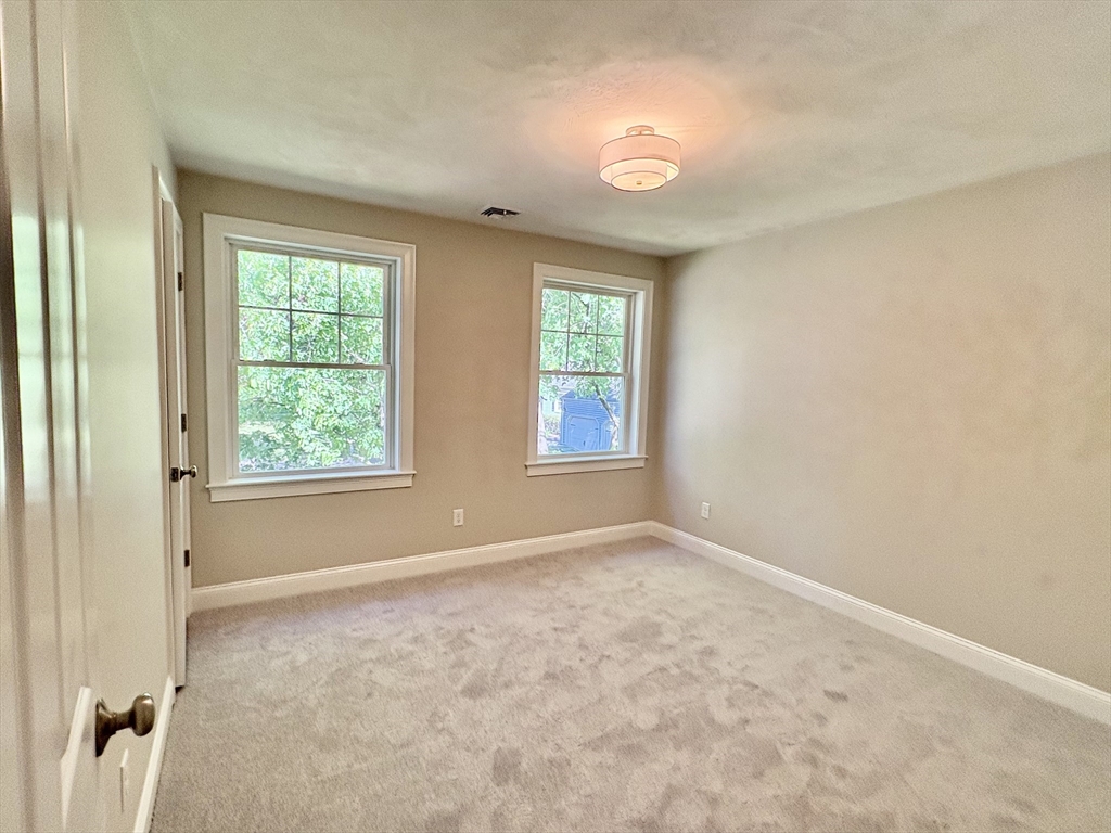 22 Holly Road