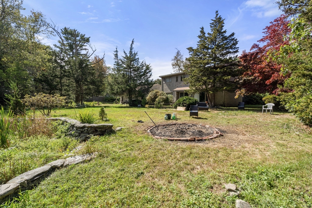 20 Lakeshore Drive