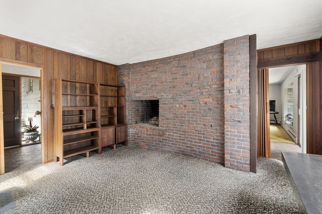 20 Lakeshore Drive