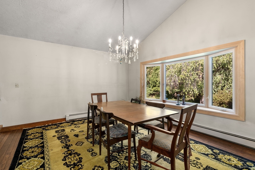 20 Lakeshore Drive