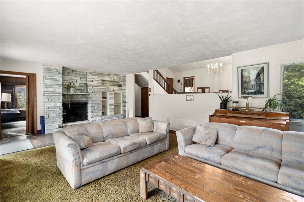 20 Lakeshore Drive