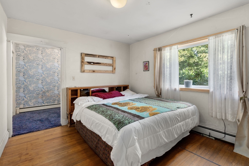 20 Lakeshore Drive