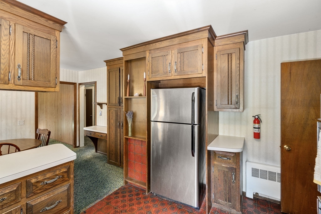 20 Lakeshore Drive