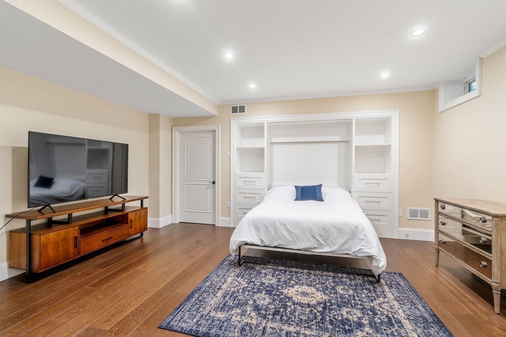 175 Schoolmaster Lane