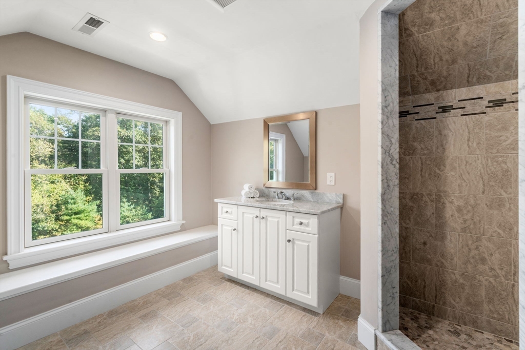 175 Schoolmaster Lane
