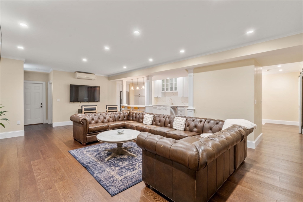 175 Schoolmaster Lane