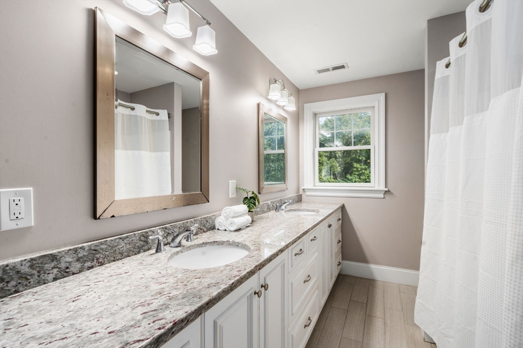 175 Schoolmaster Lane