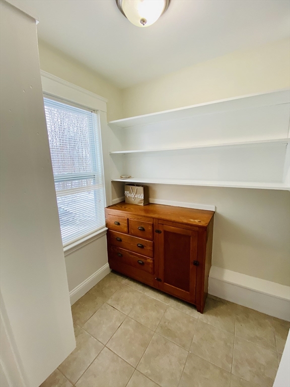36 Saint Jospeh Ave # 2