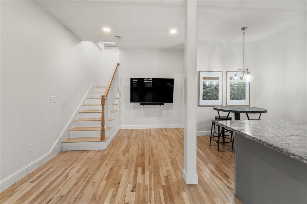 5 Richs Ct # 3