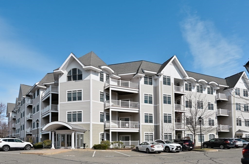 614 Pond St # 1415
