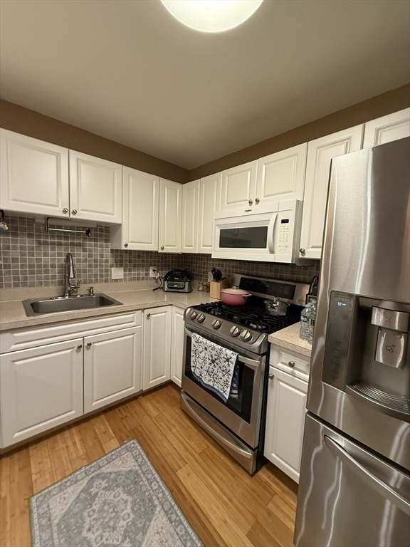 614 Pond St # 1415