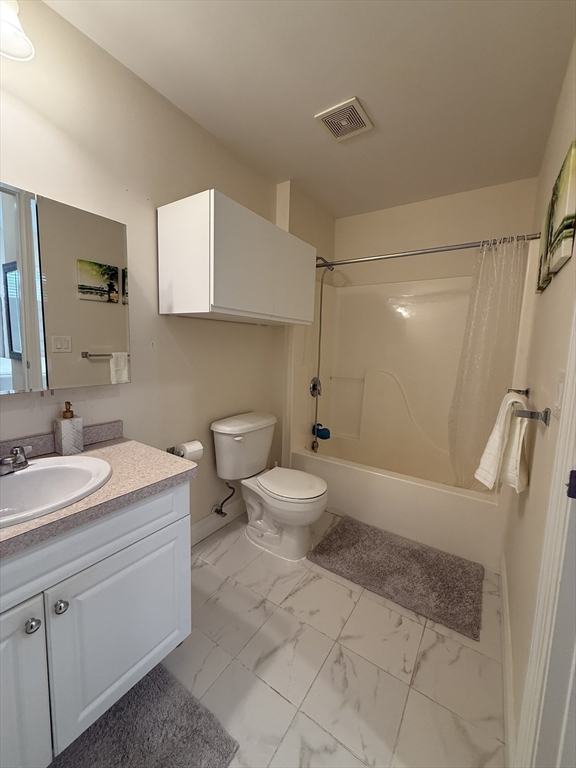 614 Pond St # 1415