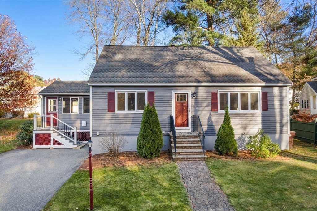 102 Montgomery Ave