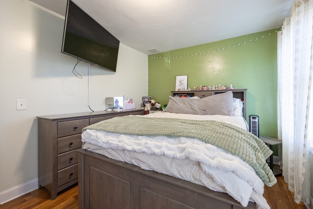 195 Pratt # A