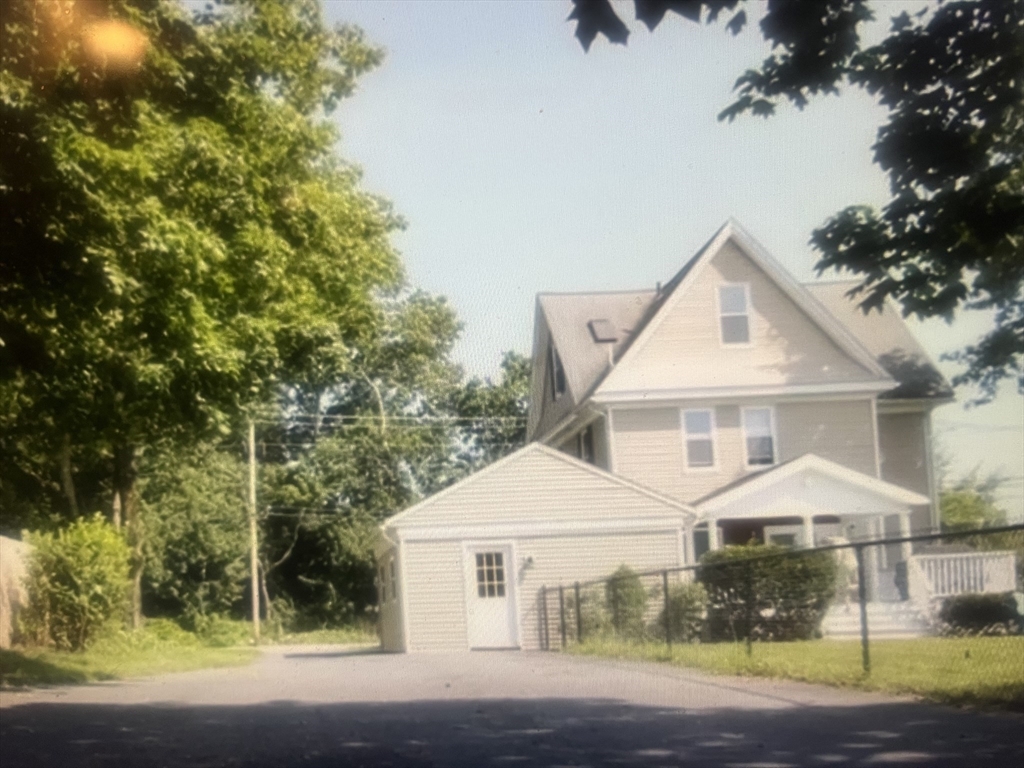 277 Read Street # 2