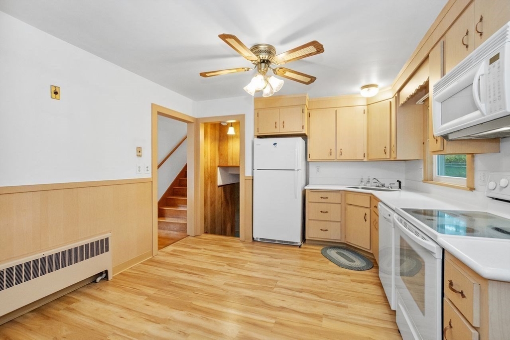 66 Deerfield Rd