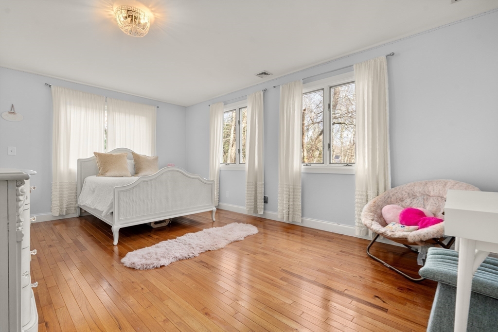 151 Arcadia Rd