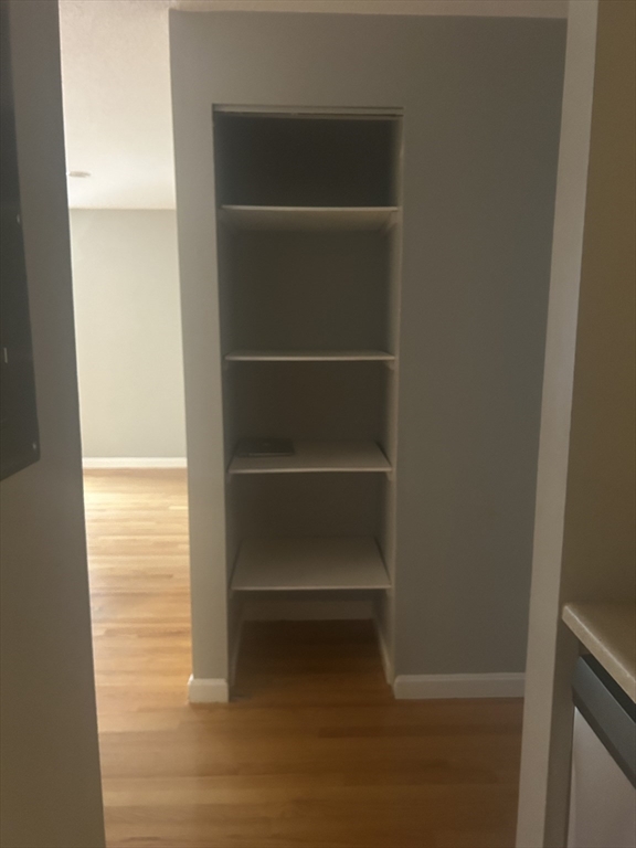 35 Longworth Ave # 17