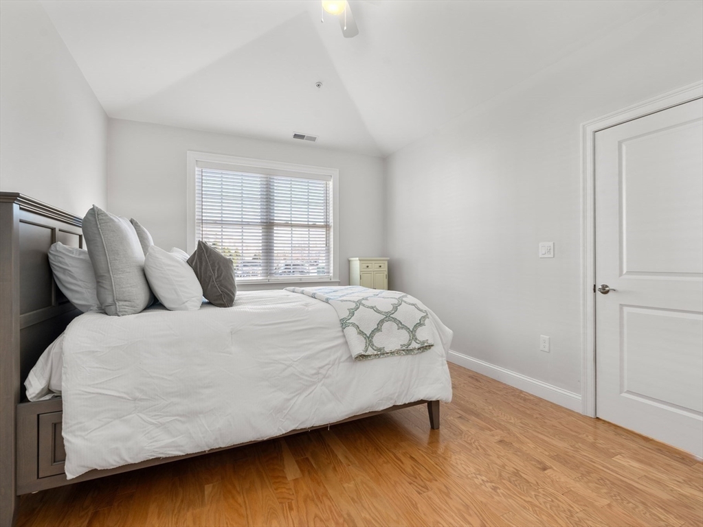 70 Endicott # 1306