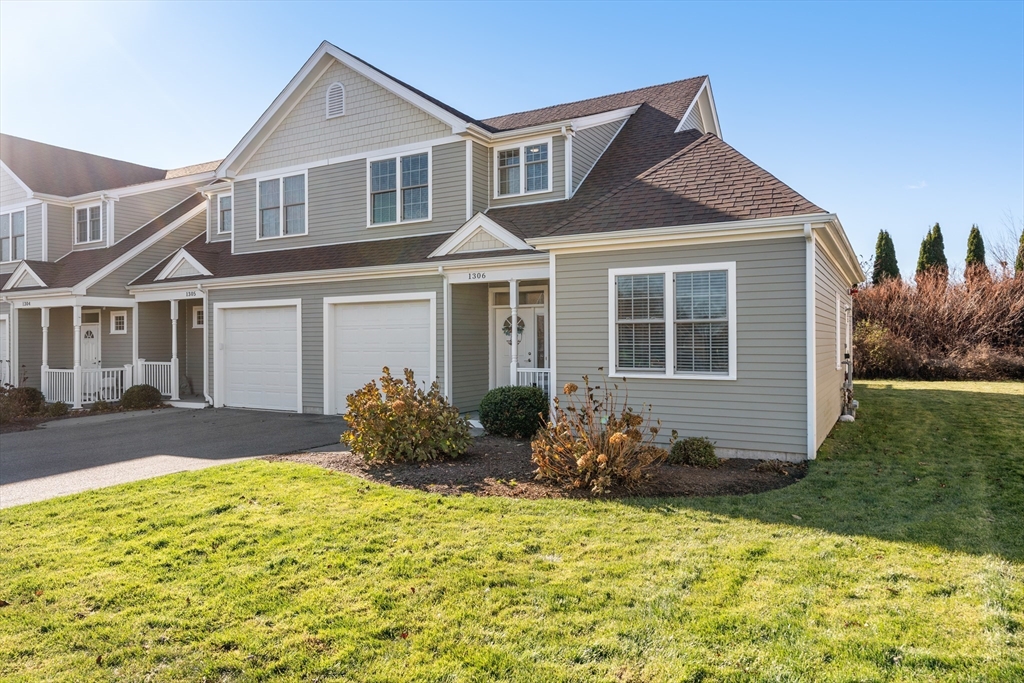 70 Endicott # 1306