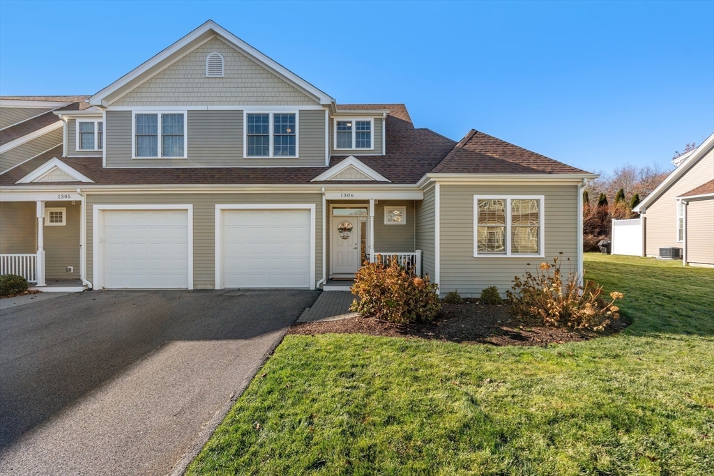 70 Endicott # 1306