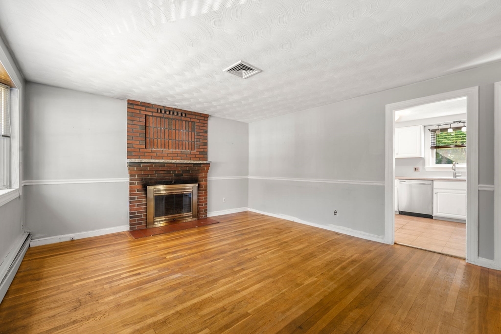 14 Marshall Rd