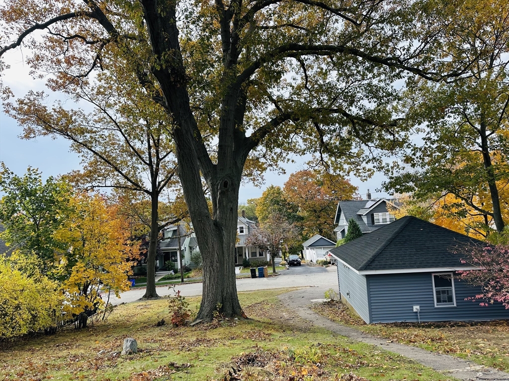 1427 Quincy Shore Dr
