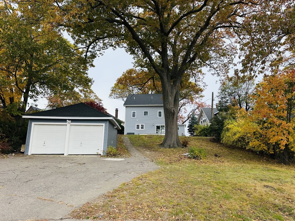 1427 Quincy Shore Dr