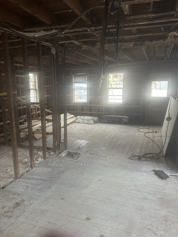 233 Marion Rd