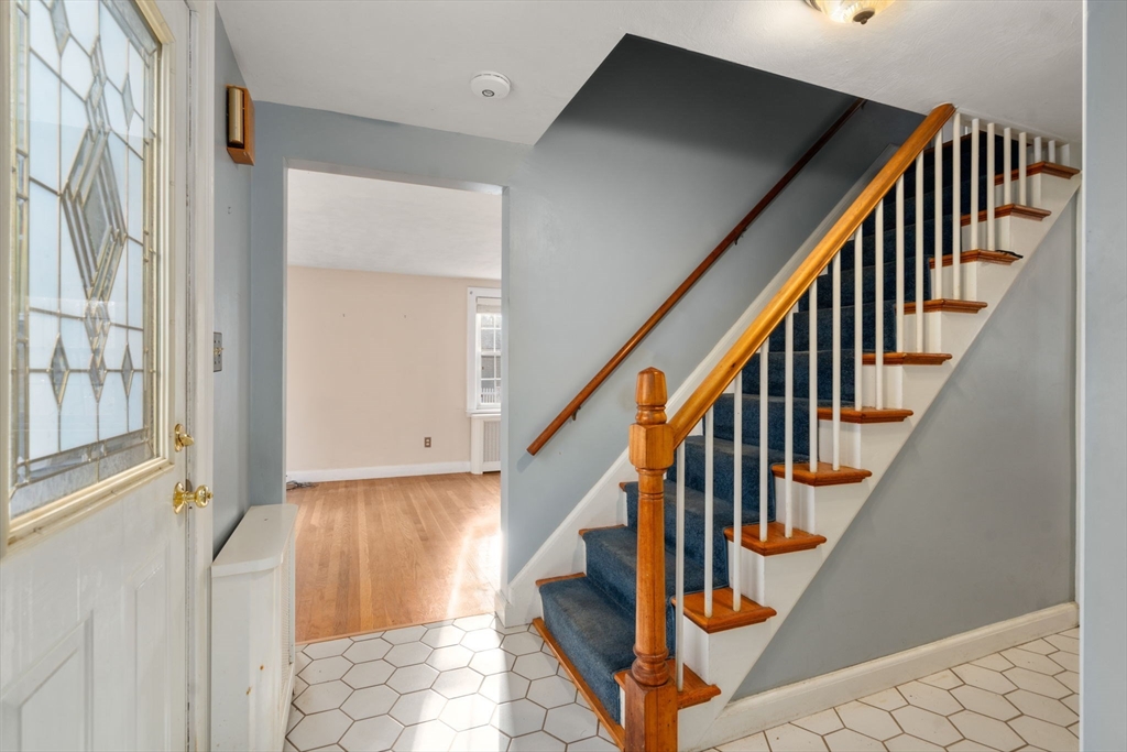 43 Oriole Road