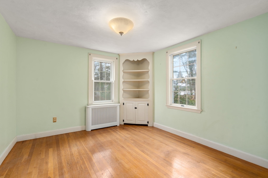 43 Oriole Road