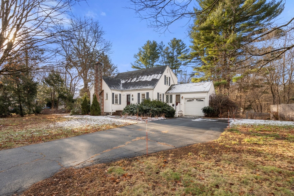 43 Oriole Road