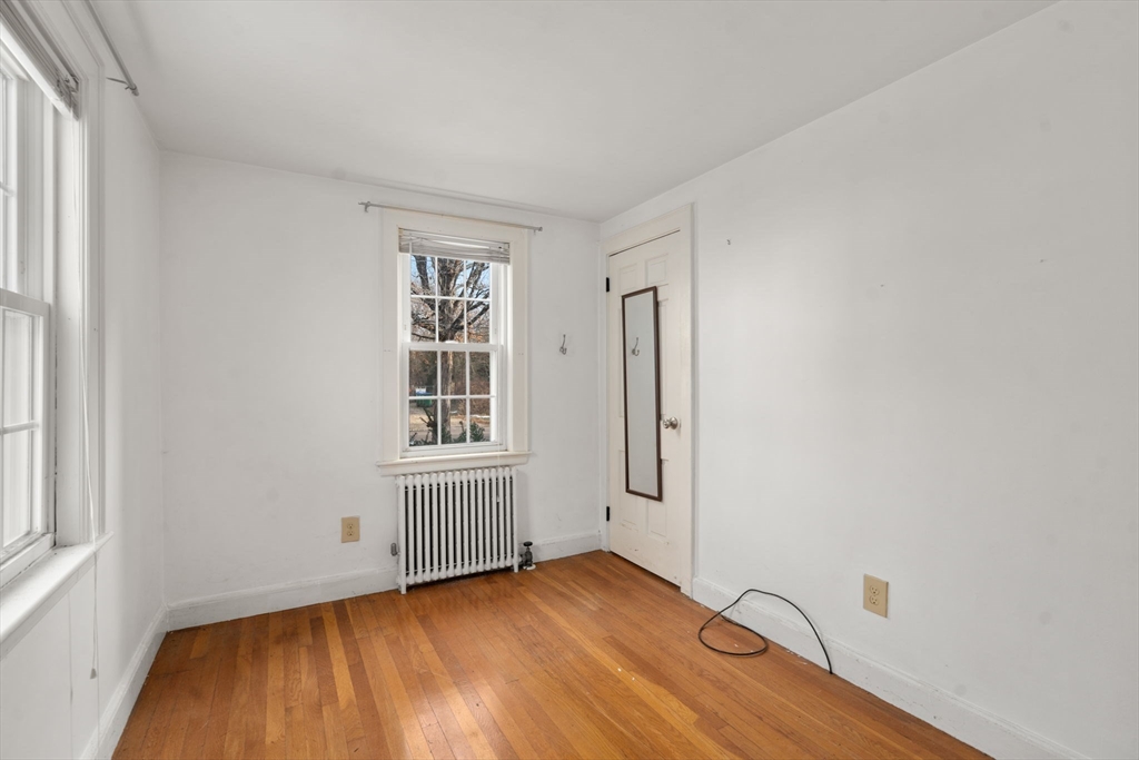 43 Oriole Road