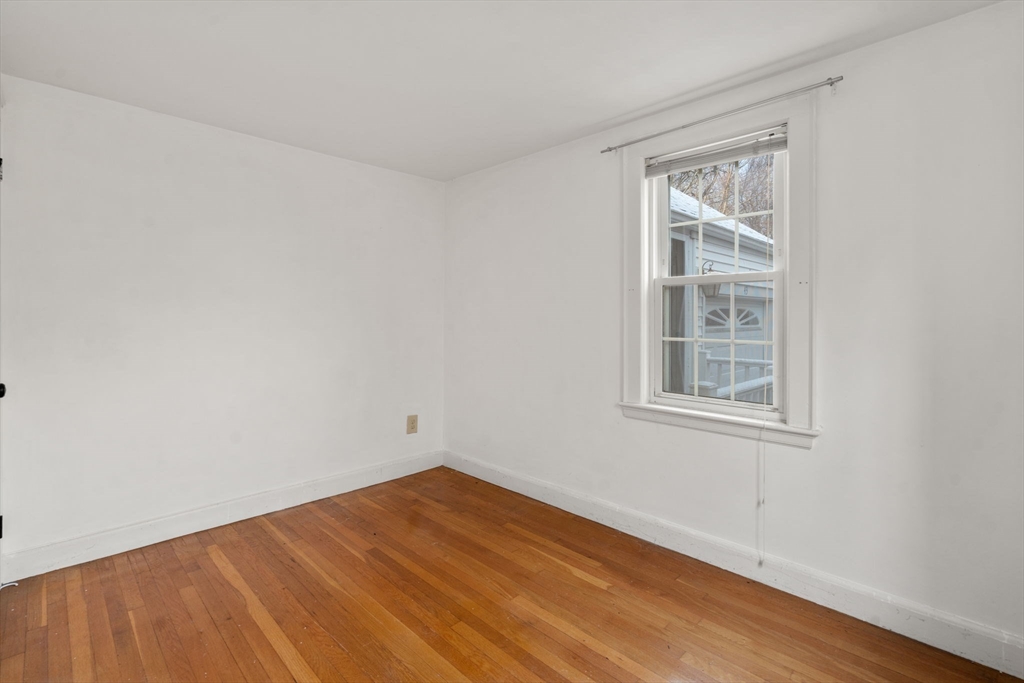 43 Oriole Road