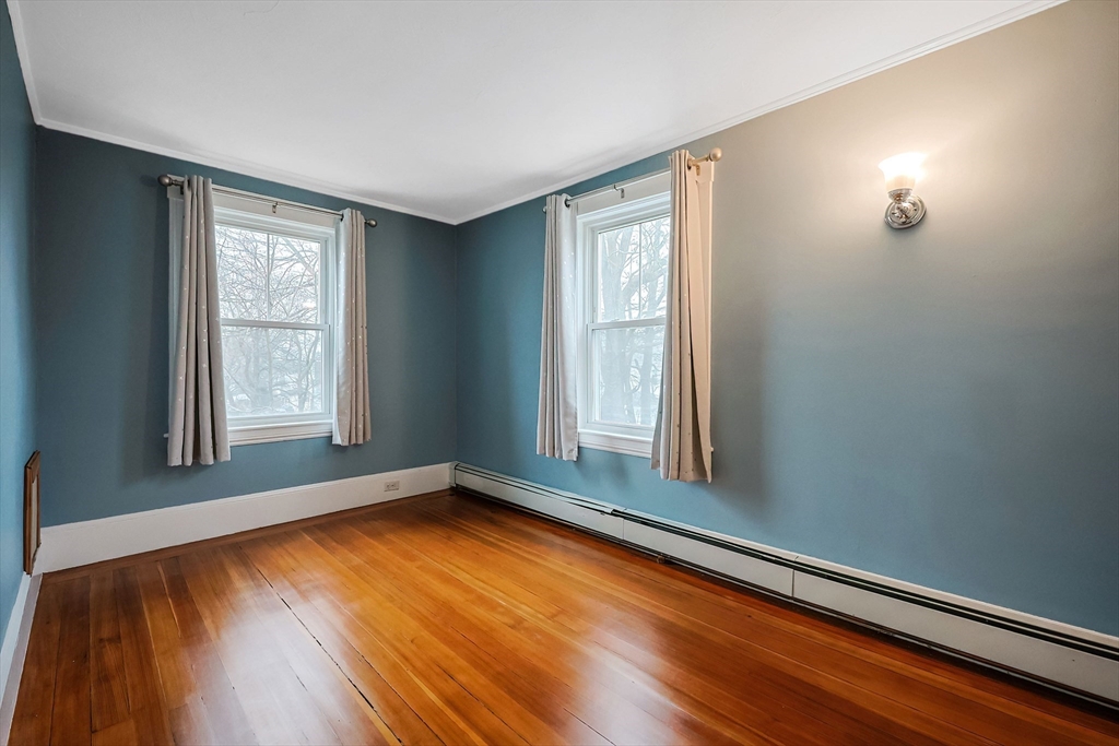 35 Adams St