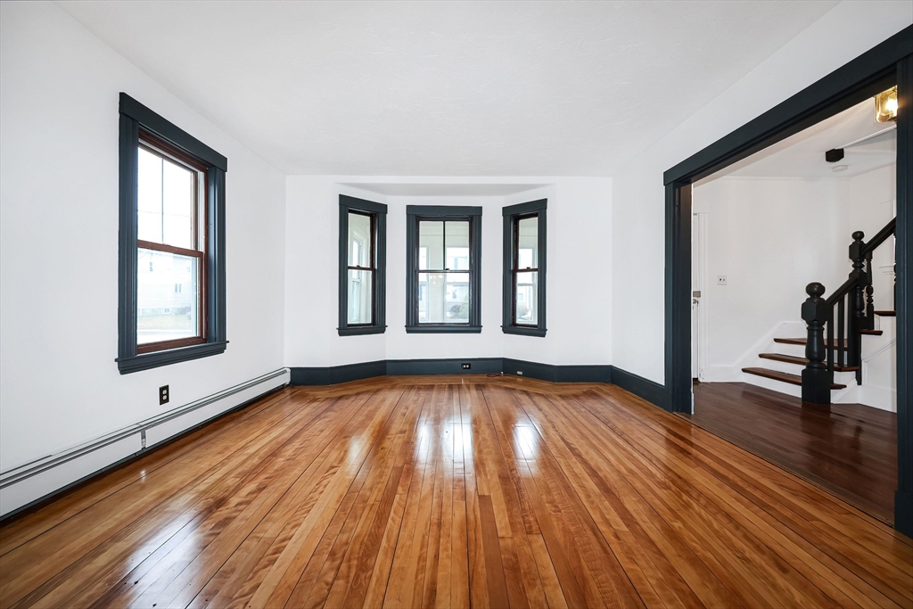 35 Adams St