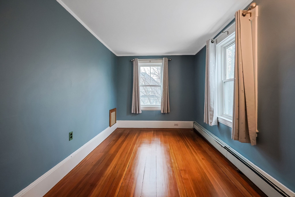 35 Adams St