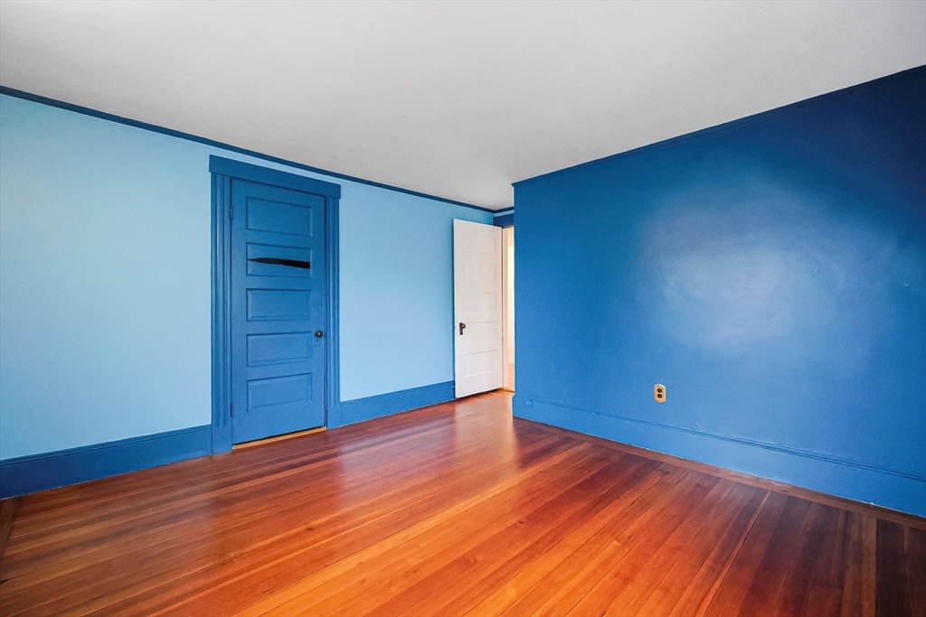 35 Adams St