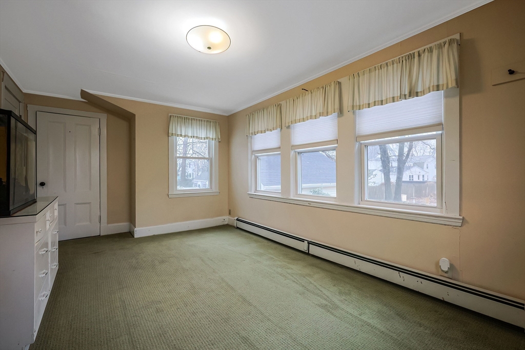 35 Adams St