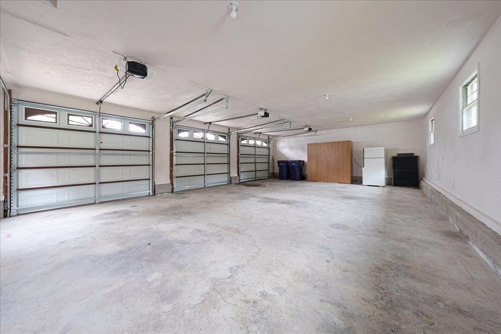 4 Bullard Circle