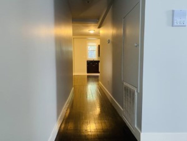 27 Curve St # 1
