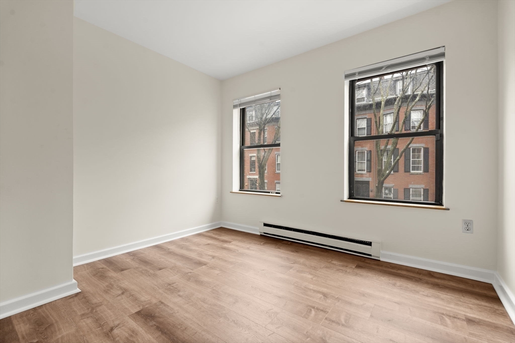 18 East Springfield St # 3 Unit: 18-3