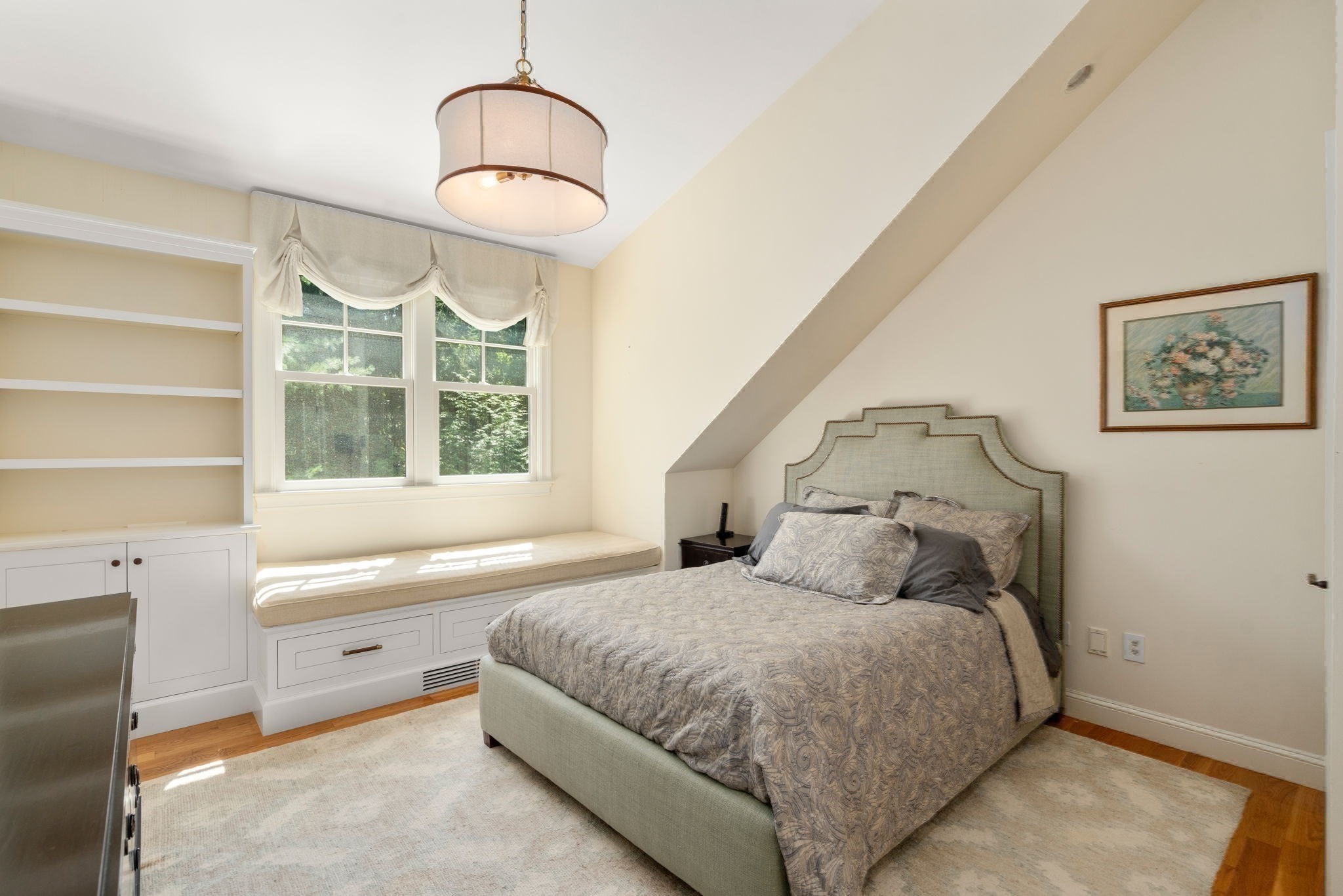 9 Stonegate Dr