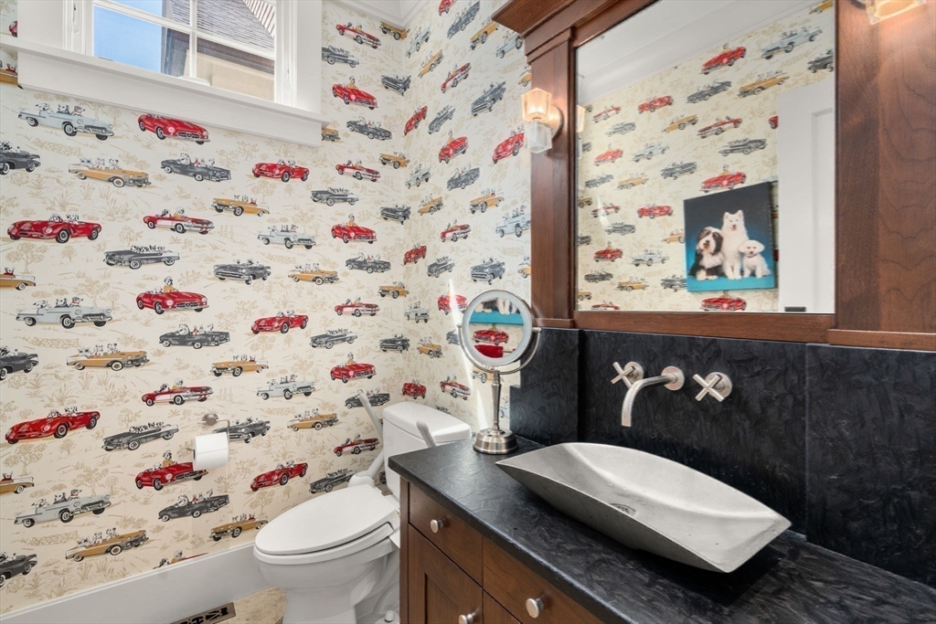 9 Stonegate Dr