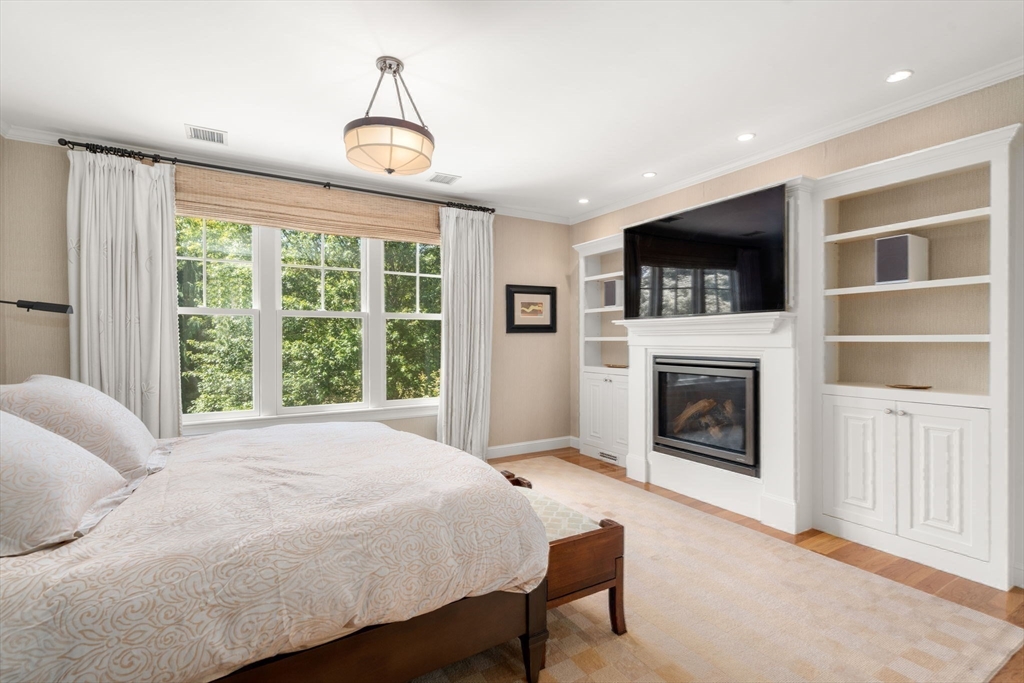 9 Stonegate Dr