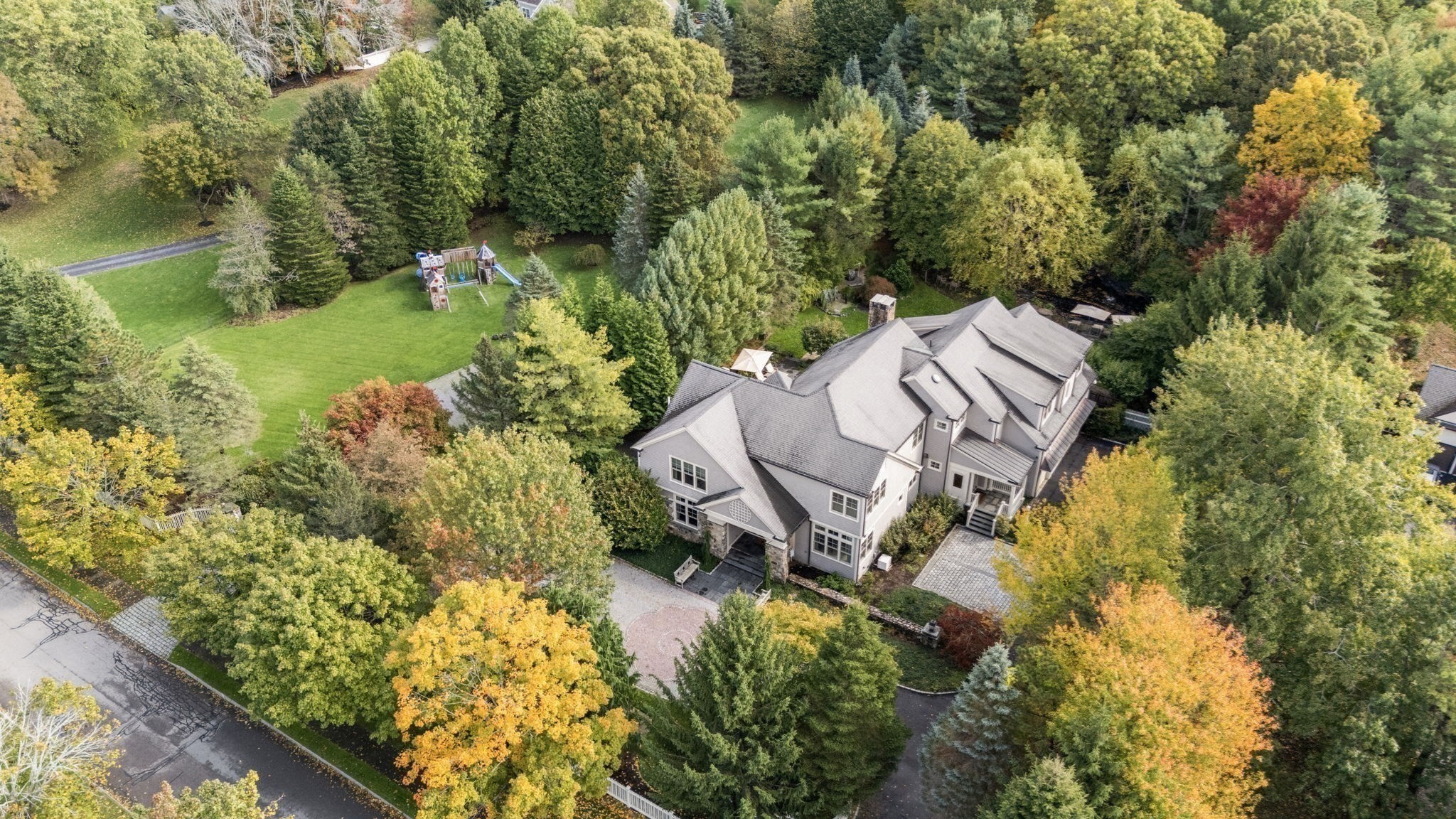 9 Stonegate Dr