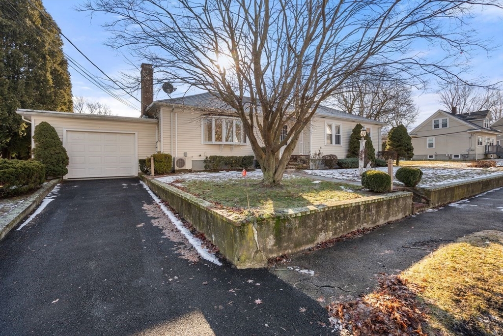 167 Rock St
