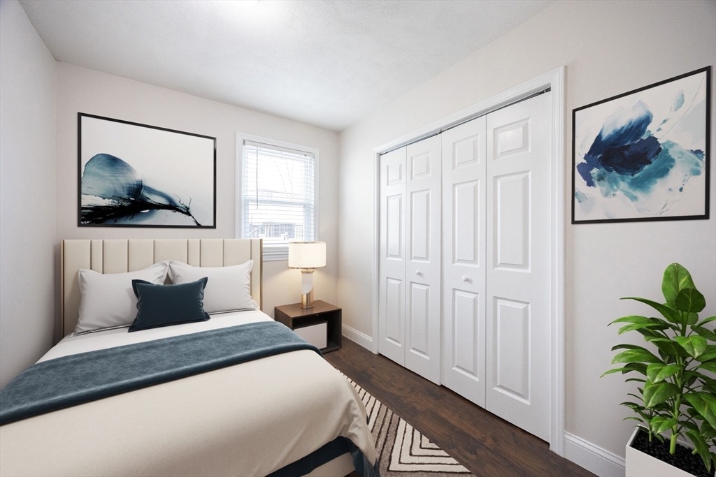 111 W Ashland St
